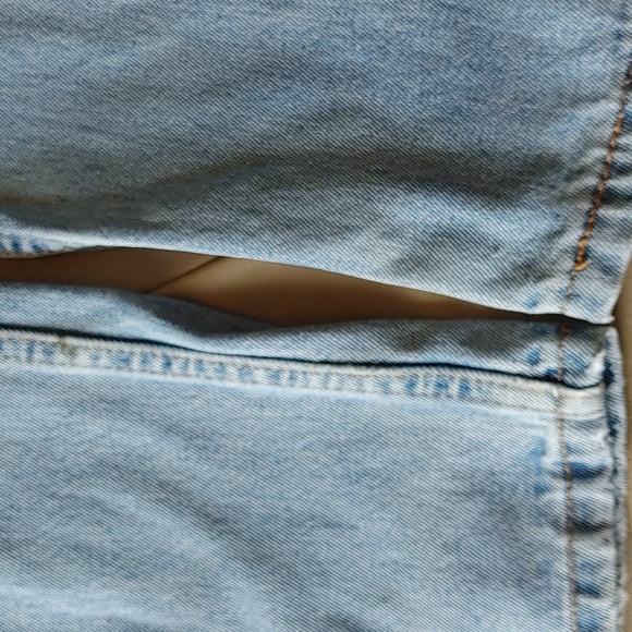 Levi's Jeans, Wind River and Rhyno Pants - Picture 6 of 13
